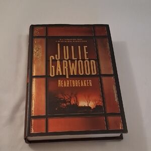Vintage Copy Julie Garwood 'Heartbreaker' Hardcover Book